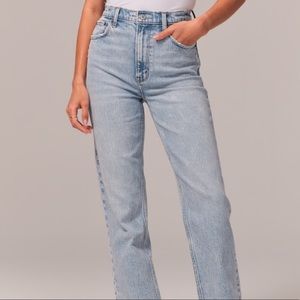 Abercrombie & Fitch 90s Straight Ultra High Rise Jeans